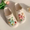 Cute Croc Charms Scarpe firmate di marca JIBZ Bling Accessori Fashion bubble dog Buckle Decorazioni per scarpe 220720