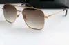 Occhiali da sole pilota quadrati Metallo oro Marrone Tonalità Sonnenbrille des lunettes de soleil Occhiali da sole moda per uomo Tonalità nuove con scatola2646