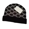 Hommes Femmes Broderie Bonnet Bobble Chapeaux Hip Hop Danse Sport Tricoté Chapeau Hiver Femmes Lettre Casquettes Crâne Bonnet Bonnets2334238