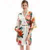 Dames slaapkleding zijden bruidsmeisje bruid gewaad sexy vrouwen korte satijnen bruiloft kimono gewaden nachthemd jurk vrouw badjas bloemen raomme