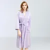 Kvinnors sömnkläder Kvinnor Waffle Bathrock Autumn Thin Absorbent Pyjamas för par Long Style Men and Women's Home Clotheswomens