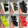 2022 New Women Cloud Strap Sandal Girls Slippers Designer Austr￡lia la Mulher Sand￡lia Moda Moda Sand￡lias Sand￡lias Slides Casa