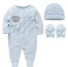 Kleidungssets Baby Kinder Baby Umstandsstrampler Mädchen Jungen Säuglingsbaumwollkleidung 4-teiliges Set Hut Schuhe Handschuhe Willkommen Neugeborene Krone Schmuck A