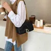 패션 절묘한 가방 2022 스프링 뉴 여자 가방 작은 정사각형 가방 패션 싱글 어깨 한국 패션 체인