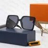 Designer-Mode-Sonnenbrille für Erwachsene, großer Rahmen, Buchstaben-Design, polarisiert, für Mann und Frau, 6 Optionen, gute Qualität