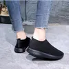 Dames Knit Sok Schoenen Parijs Designer Sneakers Platte Platform Lichtgewicht Trainers Hoge Kwaliteit Mesh Comfortabele Casual Sneakers 7 Kleuren