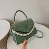 Женская сумка через плечо с серебряной цепочкой Кожаная сумка Tote Pearl Chain Pattern Женская откидная крышка Диагональные сумки на ремне Кошелек Fashion Luxurys Designers