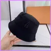 Stingy rand hoed Street fashion vechthoed voor mannen Designer Lady Casquette Outdoor zomer baseballpet Alfabet Sporthoed Visser