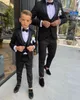 Black Pattern Boy Menino Ternos formais Tuxedos Tuxedos Little Boysmen Kids para Festas de Banco de Prom do Casamento Promo