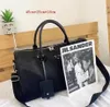 ファッションブラックナイロンダッフルバッグ45cmデザイナー荷物袋男性女性