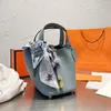 Bolsos de diseño clásico Bolsos de lujo Bolso de mano Marca de moda Bolso de hombro para mujer Monederos cruzados Monedero 20cm