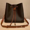 HOT Designer Famous handväskor dam axelväskor läder bucket bag dam blomma tryck crossbody totes handväska