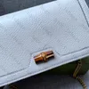مصمم حقائب النساء حقيبة يد سيدة محفظة صغيرة حمل الحقائب الذهبية سلسلة جلدية الخيزران قفل Crossbody محافظ امرأة فاخرة الأزياء حقيبة الكتف