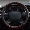 Coprine del volante dello sterzo Copertura per auto in pelle di coccodrillo di lusso Sport Sport universale custodia per uomini per uomini Accessori per interni auto blu