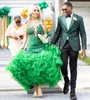 2022 taglie forti arabi arabo ebi verde lussuoso sirene abiti da ballo in pizzo in rilievo per la festa formale del secondo ricevimento abiti da fidanzamento di compleanno abbigliamento ZJ660