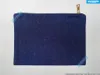 Sac de maquillage en denim sergé bleu indigo 7x10 pouces 10oz avec fermeture éclair en or métallique, sac cosmétique en denim pur coton bleu vierge avec match Blue280D
