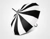 Creative Design Black And White Striped Golf Umbrella Long-handle Straight Pagoda Wedding Party Decor Umbrella wen4725