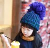 Детские шерстяные шапки, Новое поступление зимы 2015, модные повседневные шапки для девочек с шерстяными шариками, сохраняющие тепло, детские шапки на возраст 210 лет, 6 шт., лот 3674843