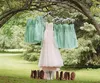 Custom Made Vestidos de Dama de Honra Chiffon Querida Curto Crinkle Chiffon Vestido com Cascata Frente Popular Ruffles Wedding Guest Dress