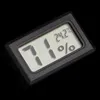 Mini Svart Vit Digital LCD Embedded Termometer Hygrometer Temperatur Luftfuktmätare Inomhustermometer Fri frakt