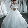 Modest bröllopsklänningar med långa ärmarapplikationer Lace Appliques Sweep Train Berta Bridal Gowns Bröllopsklänning Vestido de Noiva 2018 Turkiet