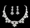 Düğün Takı Shining Yeni Ucuz 2 Takım Rhinestone Gelin Mücevherat Aksesuarları Kristaller Kolye ve Küpe için Balo Pageant Parti