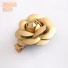 Konstgjorda läderblomma design guld hår tillbehör barn barrettes berömda rosa ros blommiga hårklipp PU läder hårnål