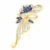 Amazing Gold Plated Alloy Stunning Diamante Ganska Big Bow Brooch Lila Kristaller Mode Lapel Pins för män och kvinnor