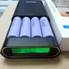 TOMO Mobile Power Boxen LCD Intelligent 4 Slot 18650 Ladegerät und mobile Energienbank für Mobiltelefon
