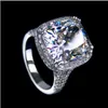 Sona 8 Karat Diamond Diamond Argento Queen Anello Extra Grande Diamante Euro-Americano Esagerante TrendSeting TrendSeting Color Grade IJ Matrimonio o anello di fidanzamento