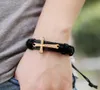 Bracelets tressés en cuir pour hommes élégants Bracelet en croix de la Bible en acier inoxydable de titane Femmes faites à la main des amoureux du chanvre Nouveau cadeau de Noël 24pcs