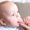 Tout nouveau bébé articles enfants dents Massage clair Silicone souple bébé doigt brosse à dents gomme Brush4315641