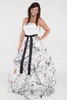 Bez ramiączek Suknie Ślubne Suknie Ślubne Z Pick Up Spódnica Realtree White Camouflage Sukienki ślubne z Sash 2016 Vestidos de Novia