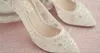 Mooie Hoge Hak Trouwschoenen Kant Rhinestone Spring Bridal Jurk Schoenen Sexy Hollow Transparent Puntige Toe Prom Formele Jurk Schoenen