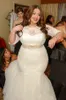 Удивительные плюс размер кружева свадебные платья русалка труба свадебные платья с Sheer Бато шеи иллюзия Половина рукава из бисера съемный пояс