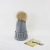 Cappello berretto invernale lavorato a maglia con palla di pelliccia Copricapo da donna Lady Girl Casual Pom cappello Spedizione gratuita