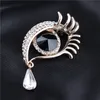 Modig Crsytal Tear Drop of Angel Broscher Rhinestone Evil Eye Brosch Pin Garment Hat Tillbehör Födelsedaggåva