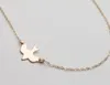 10st Gold Silver Tiny Soar Flying Bird Necklace Peace Dove Halsband Little Swallow Baby Bird Halsband Abstrakt halsband