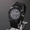 2015 New Business Quartz Montres Hommes Mode Military Armée militaire Vogue Sports Sports Montre-bracelets occasionnels, de haute qualité Relogio S0025