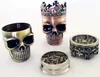 Grinder Metal King Skull Broyeurs d'herbes de tabac en plastique Accessoires pour fumer Broyeur à épices en 3 parties Muller à main magnétique avec tamis pour vaporisateur