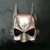 DHL Wysyłka Retro Maska Halloween Batman Masquerade Party Bat Eye Maska Hero Cosplay Kostiumy Gold and Silver One Size Fit dla większości dorosłych