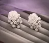 Op voorraad mooie rozenvorm kralen bruiloft oorbellen kopstuk mini bruids sieraden sets bruiloft accessoires