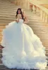 Luxo Um Ombro Vestidos de Noiva Capela Trem Em Camadas Babados Princesa Vestidos De Casamento Frisado Branco Tulle Modest Vestido De Noiva