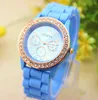 Kleurrijke mode schaduw Geneva 3 ogen kristal diamant jelly rubber siliconen horloge unisex mannen dames kwarts candy jelly horloges 6263381