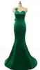 Elegant sjöjungfrun prom klänning smaragd gröna klänningar sheer juvel nacke ärmlös utsökt beading handgjorda blommor illusion tillbaka kvällsklänning