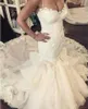 Abiti da sposa sirena di nuovo treno cappella sexy spalline spaghetti cinghia in pizzo a cuore abiti da sposa arruffato abito tromba di tromba vestidos de novi 062