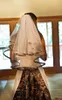 Vestido de novia de camuflaje 2015, además de velos, moda vintage, tren de capilla por encargo, vestidos de novia baratos con longitud hasta el codo, velo nupcial, conjunto de piezas Twp