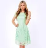 Land Vintage Mint Groene Trouwjurken Bateau Korte Mouwen Bruidsmeisjes Jurken Knielengte Backless Kant Rits Maid of Honour