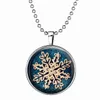 Regalo di Natale Fiocco di neve Collana con ciondolo luminoso 21g 60cm Collana in resina lunga in lega Accessori per abbigliamento femminile di moda