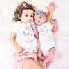 Yaz Bebek Giyim Çocuk Kız Küçük Büyük Kardeş Maç Elbise Kısa Kollu Çiçek Tulum Romper Kıyafetler T Gömlek Erkek Bebek Küçük Kardeş